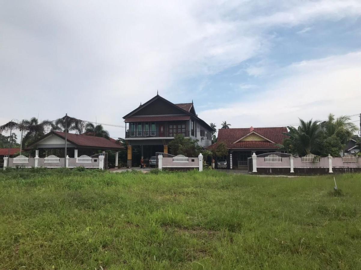 Cozy Homestay Che Yang Kuala Terengganu Exteriör bild